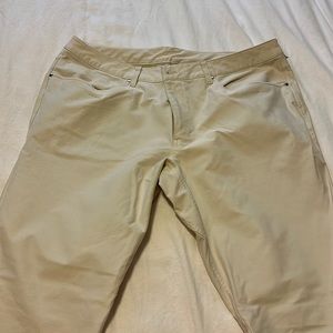 Men’s Lululemon ABC Pant